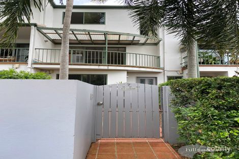 7/3-5 Bradford St, Labrador, QLD 4215