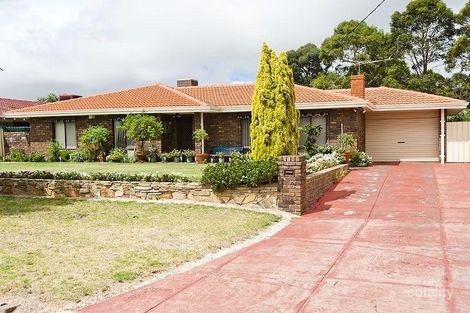 Property photo of 18 Meuller Way Thornlie WA 6108