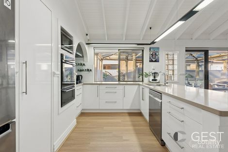 Property photo of 24 Bramwell Road Noranda WA 6062