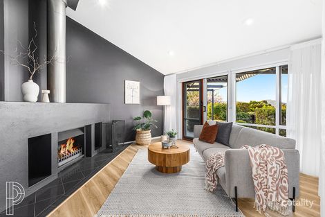 19 Pankhurst Cres, Chisholm, ACT 2905