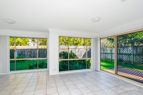 Property photo of 20 Valley View Circuit Warriewood NSW 2102