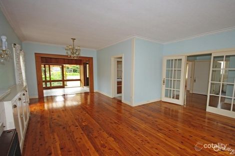 Property photo of 10 Moylan Street Bentleigh East VIC 3165