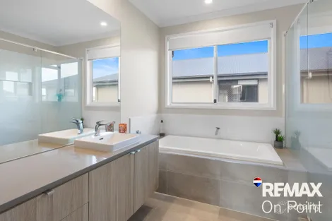 Property photo of 3 Hillgrove Street Redland Bay QLD 4165