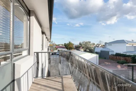 Property photo of 4/107 Somerville Road Yarraville VIC 3013