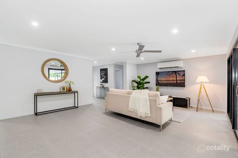 Property photo of 2 Dalley Park Drive Helensvale QLD 4212