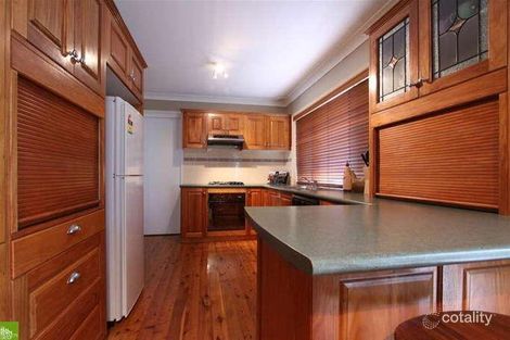 Property photo of 2 Baker Crescent Figtree NSW 2525