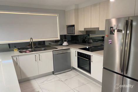 Property photo of 38 Yeates Crescent Meadowbrook QLD 4131