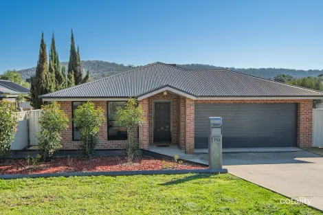 752 Centaur Rd, Hamilton Valley, NSW 2641