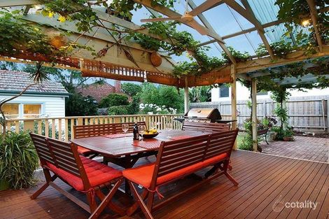 Property photo of 49 Carnarvon Road Strathmore VIC 3041