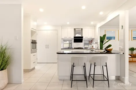 Property photo of 5 Robin Close Wakerley QLD 4154