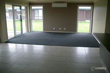 Property photo of 13 Mitchell Street Emerald QLD 4720