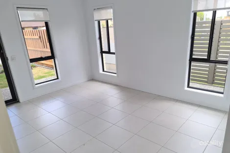 Property photo of 4/90 Learmonth Street Strathpine QLD 4500