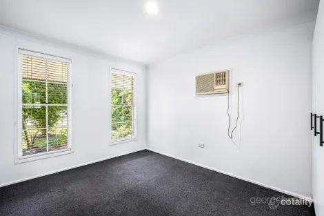 Property photo of 5 Lara Close Ourimbah NSW 2258