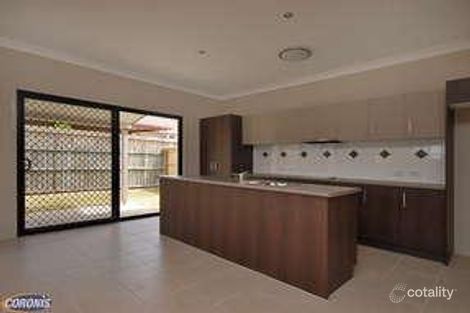 Property photo of 2/25 Callum Place Bracken Ridge QLD 4017