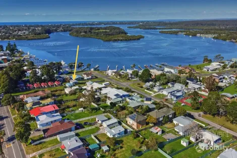 27 South St, Greenwell Point, NSW 2540