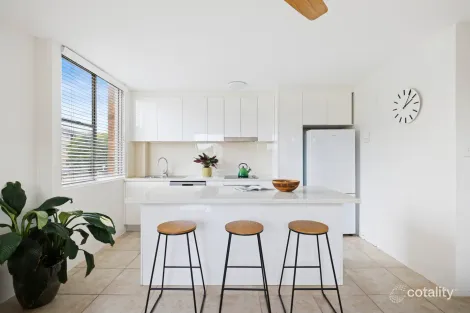 Property photo of 11/168 Pacific Parade Dee Why NSW 2099