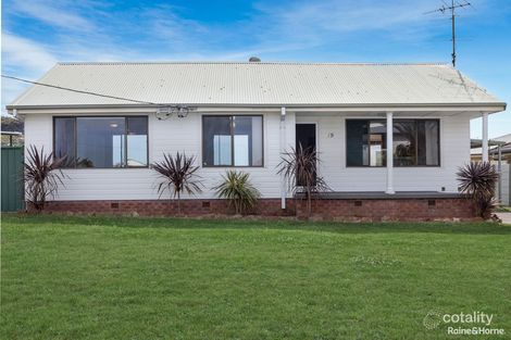 Property photo of 19 Bell Street Belmont North NSW 2280