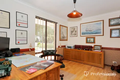 Property photo of 223 Alexander Drive Alexander Heights WA 6064