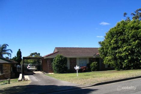 3 James Barnett Glen, St Clair, NSW 2759