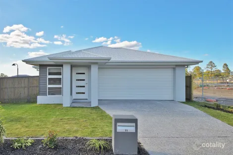 11 Walker St, Park Ridge, QLD 4125