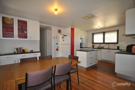 Property photo of 5 Arunta Place Springdale Heights NSW 2641