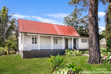 Property photo of 31 Calmwaters Crescent Macleay Island QLD 4184