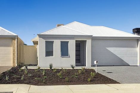 Property photo of 128 Sapphire Chase Wellard WA 6170