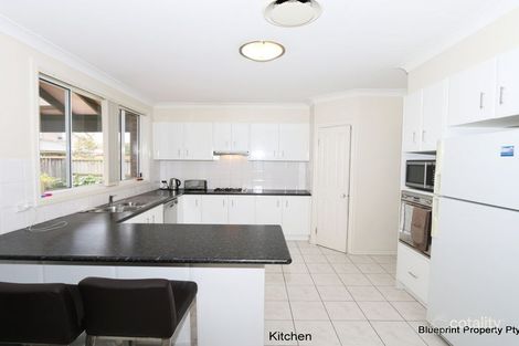 Property photo of 4 Jordan Place Kellyville NSW 2155