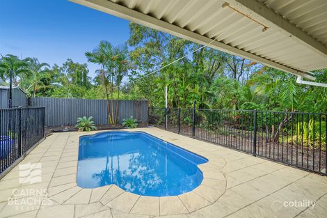 Property photo of 2/90 Baronia Crescent Holloways Beach QLD 4878