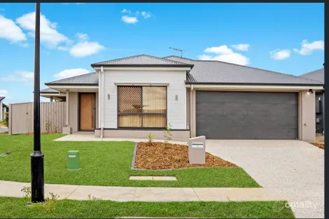 7 Norfolk Lane, Park Ridge, QLD 4125