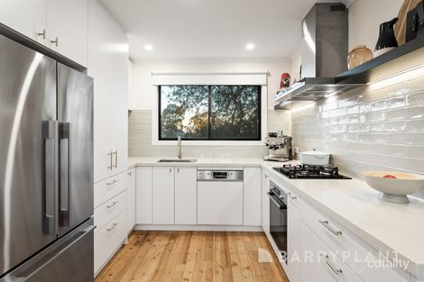 Property photo of 60 Gleeson Drive Bundoora VIC 3083