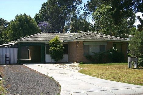 28 Ellesmere Rd, Lynwood, WA 6147