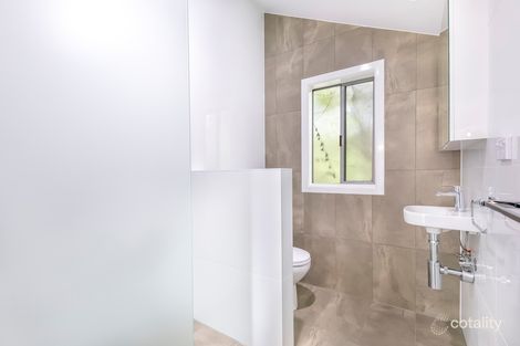 Property photo of 18 Enright Street Oxley QLD 4075