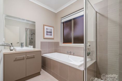 Property photo of 16 Drummond Circuit Derrimut VIC 3026