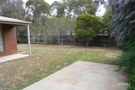 Property photo of 2/77 Broad Parade Spring Gully VIC 3550