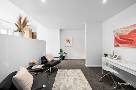 2/220 Elgin St, Carlton, VIC 3053