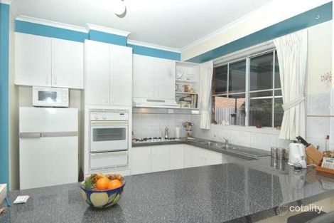 Property photo of 29 Bellevue Boulevard Hillside VIC 3037