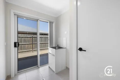 Property photo of 9 Lakeview Drive Moama NSW 2731