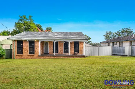 Property photo of 24 Bottle Brush Avenue Medowie NSW 2318