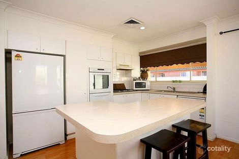 Property photo of 21 Hampton Crescent Prospect NSW 2148