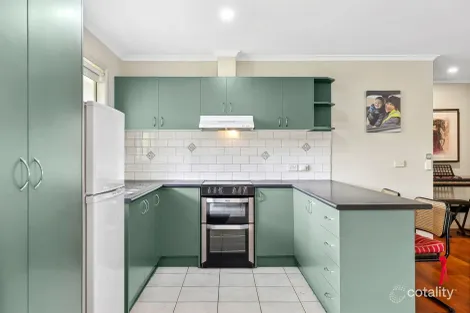 Property photo of 46 Mountford Crescent Kilmore VIC 3764