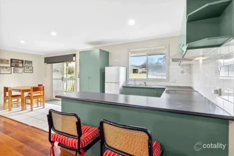 Property photo of 46 Mountford Crescent Kilmore VIC 3764