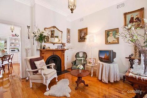 Property photo of 38 Gipps Street Birchgrove NSW 2041