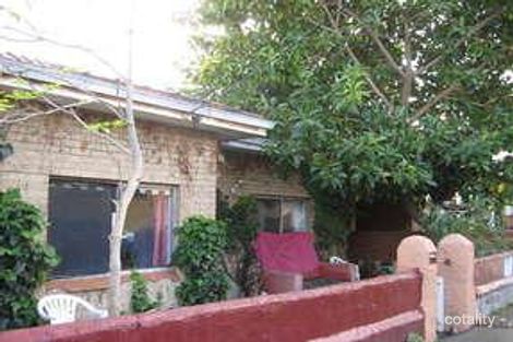 18 Little Howard St, Fremantle, WA 6160