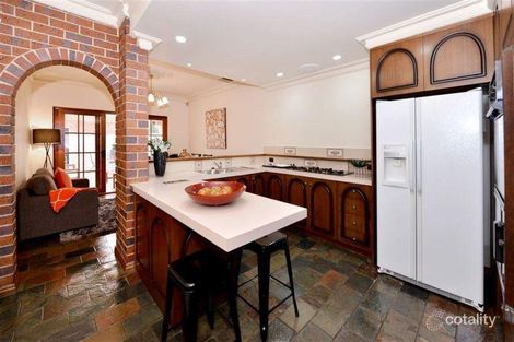 Property photo of 2/382 Halifax Street Adelaide SA 5000