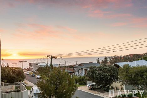 Property photo of 13/14 Lennard Street Marmion WA 6020