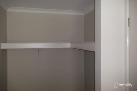 Property photo of 17 Armisfield Street Doolandella QLD 4077