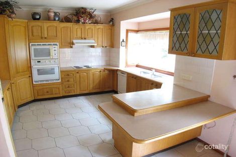 Property photo of 2 Walker Close Silverdale NSW 2752