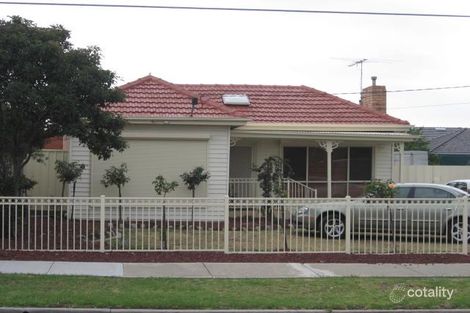 2 Lester Ave, St Albans, VIC 3021