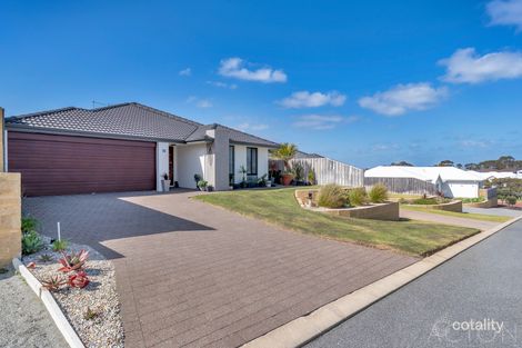 Property photo of 32 Jennerae Bend Halls Head WA 6210